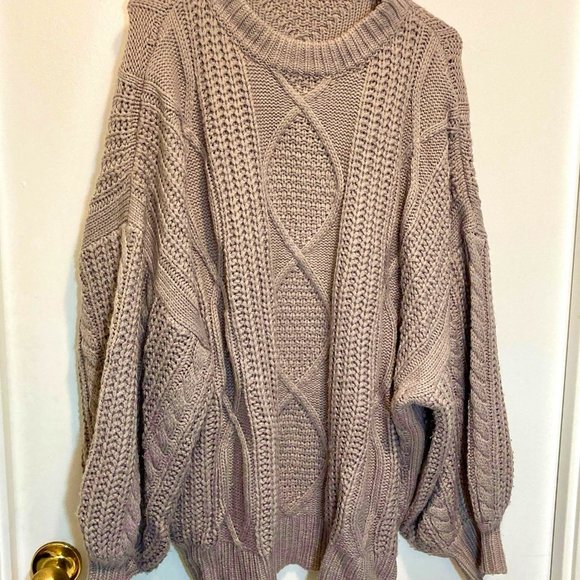 Boohoo Oversized Cable Sweater - Picture 3 of 7